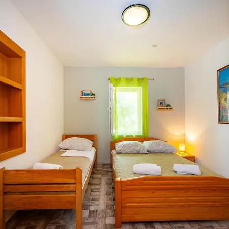 With Parking Space Nin, Zadar - 10414 נין